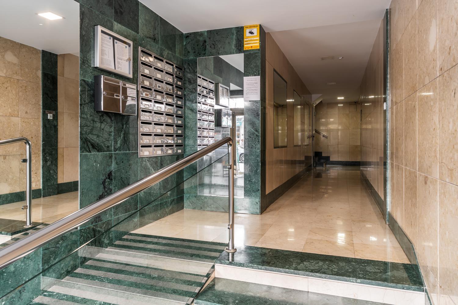 Tuguest Alhamar Apartment Granada Exterior photo